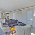 Bezirgan 2 Bedroom Secluded With Private Pool Hot Tub