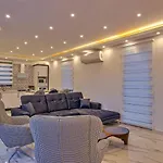 Bezirgan 2 Bedroom Secluded With Private Pool Hot Tub * Kalkan
