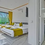 Bezirgan 2 Bedroom Secluded With Private Pool Hot Tub