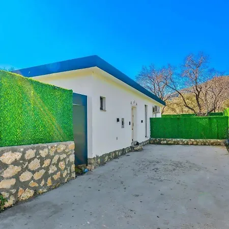 Bezirgan 2 Bedroom Secluded With Private Pool Hot Tub