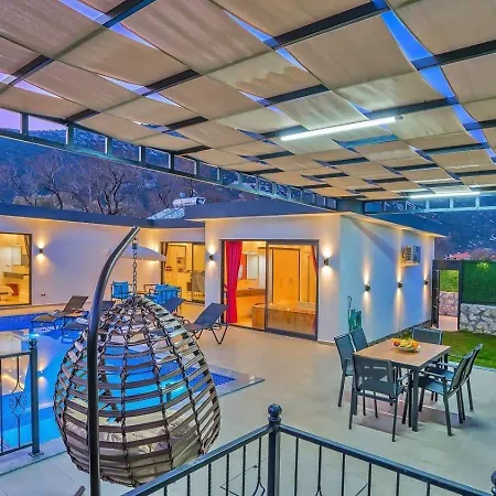 Bezirgan 2 Bedroom Secluded With Private Pool Hot Tub Vila *