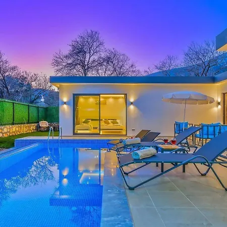 Villa Bezirgan 2 Bedroom Secluded With Private Pool Hot Tub Kalkan