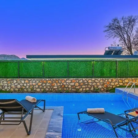Bezirgan 2 Bedroom Secluded With Private Pool Hot Tub Villa *