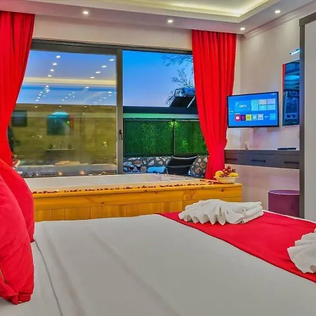 Willa Bezirgan 2 Bedroom Secluded With Private Pool Hot Tub