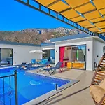 Bezirgan 2 Bedroom Secluded With Private Pool Hot Tub Villa *