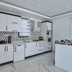 Villa Bezirgan 2 Bedroom Secluded With Private Pool Hot Tub *