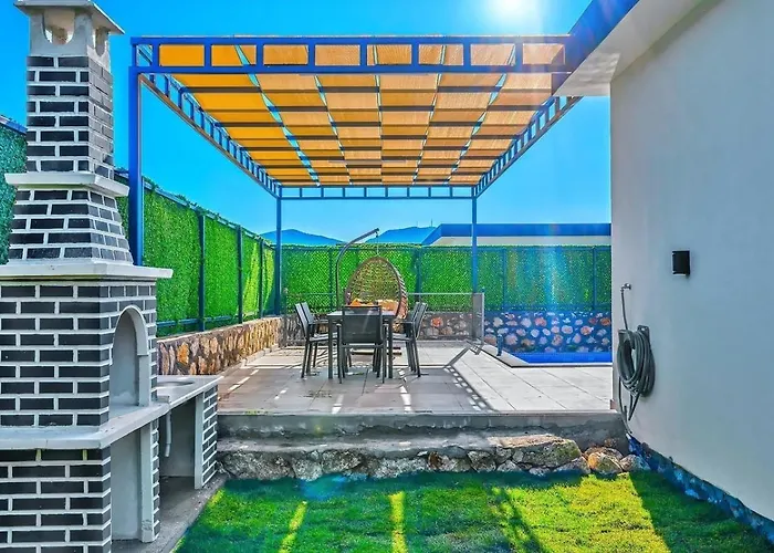 Bezirgan 2 Bedroom Secluded With Private Pool Hot Tub *