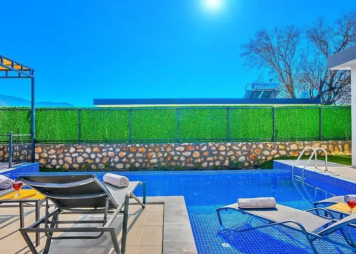 Bezirgan 2 Bedroom Secluded With Private Pool Hot Tub